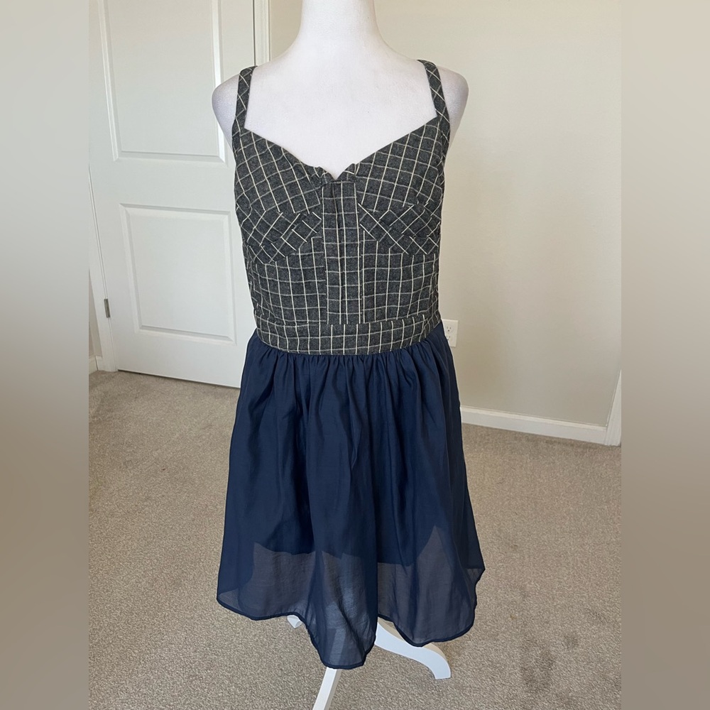 NWT Alice’s Pig Retro Style Blue and Gray Mini Dress Size 8